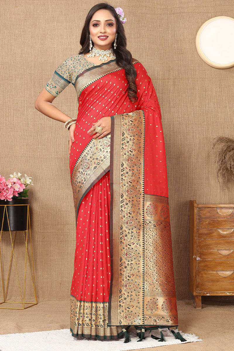 Phenomenal Red Soft Banarasi Silk Saree With Arresting Blouse Piece