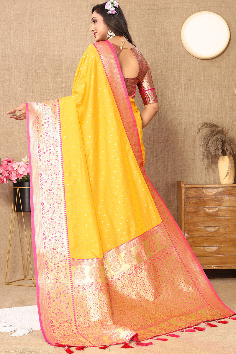 Gratifying Yellow Soft Banarasi Silk Saree With Adorable Blouse Piece