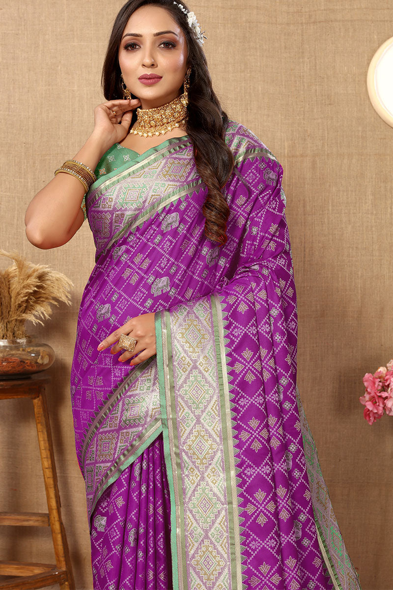 Gleaming Purple Soft Banarasi Silk Saree With Glowing Blouse Piece