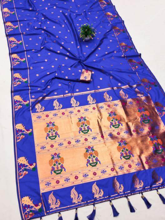 Demesne Royal Blue Paithani Silk Saree With Moiety Blouse Piece