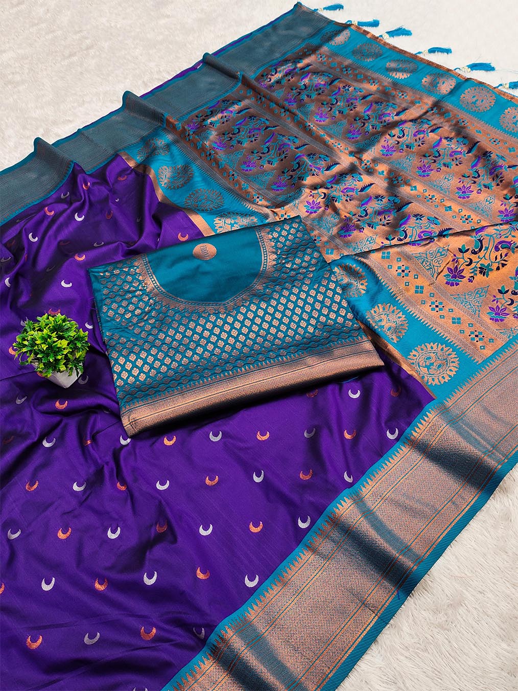 Excellent Royal Blue Paithani Silk Saree With Epiphany Blouse Piece