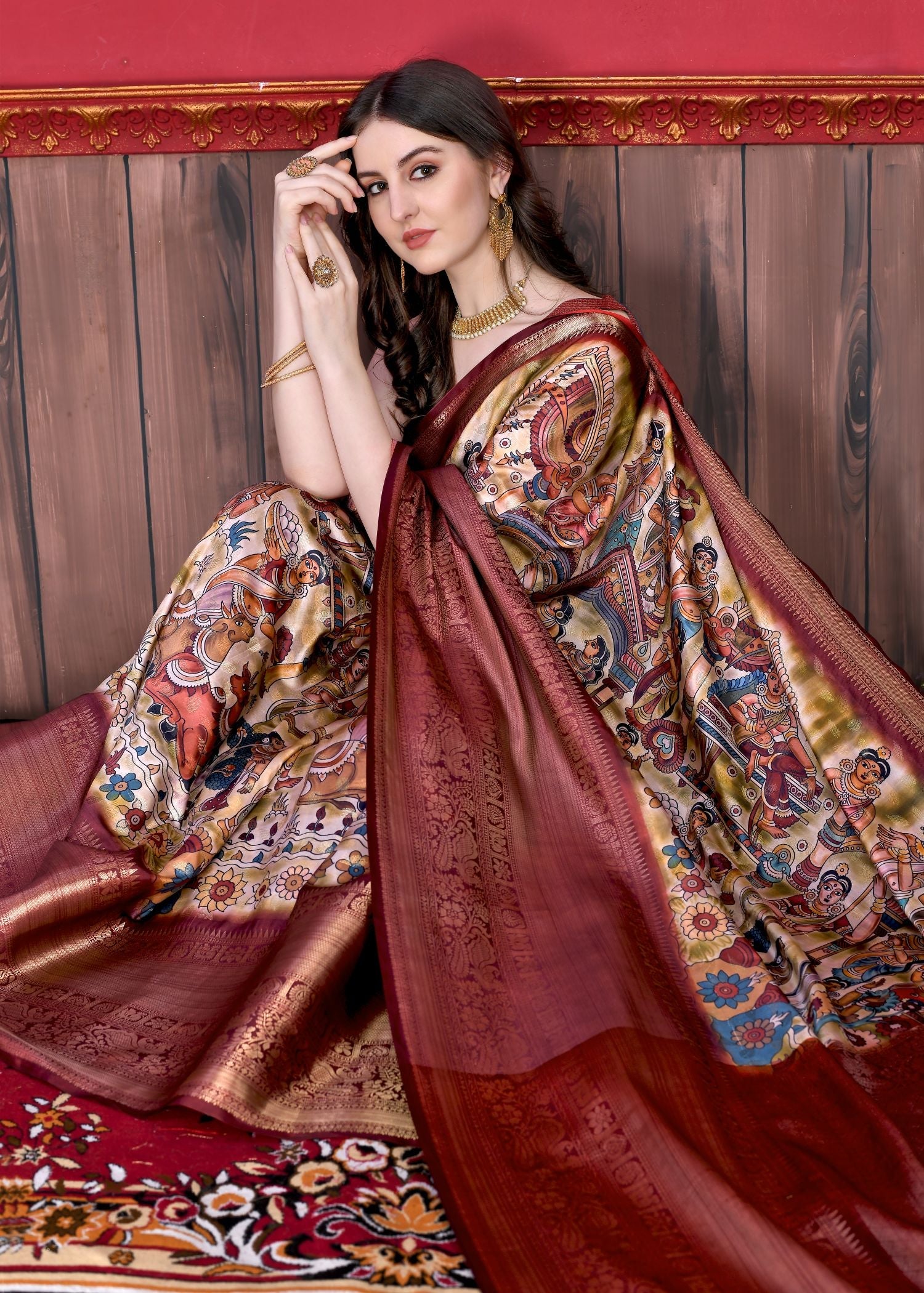 Mesmerising Beige Kalamkari Printed Saree With Pretty Blouse Piece