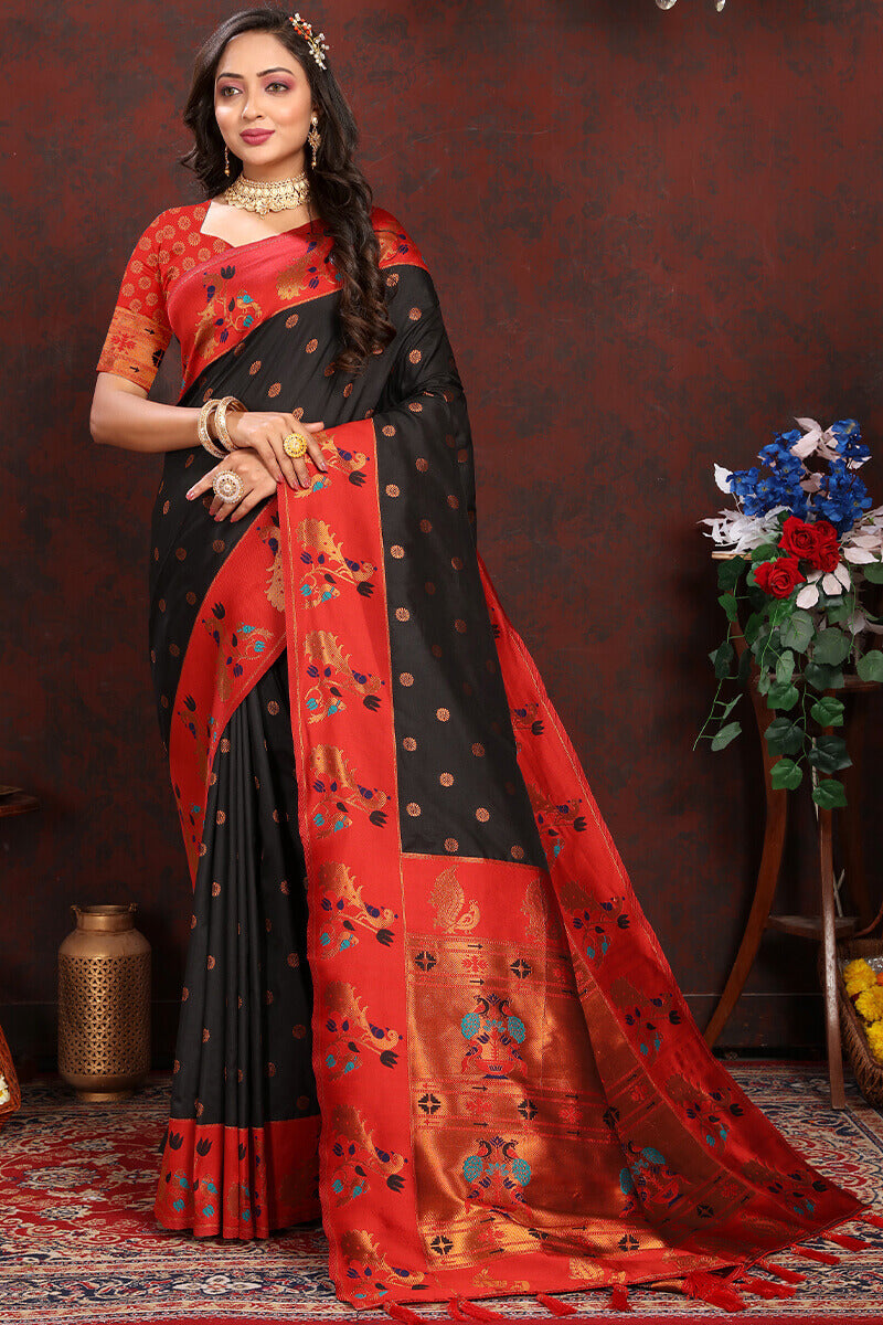 An insanely Black Paithani Silk Saree With Blissful Blouse Piece