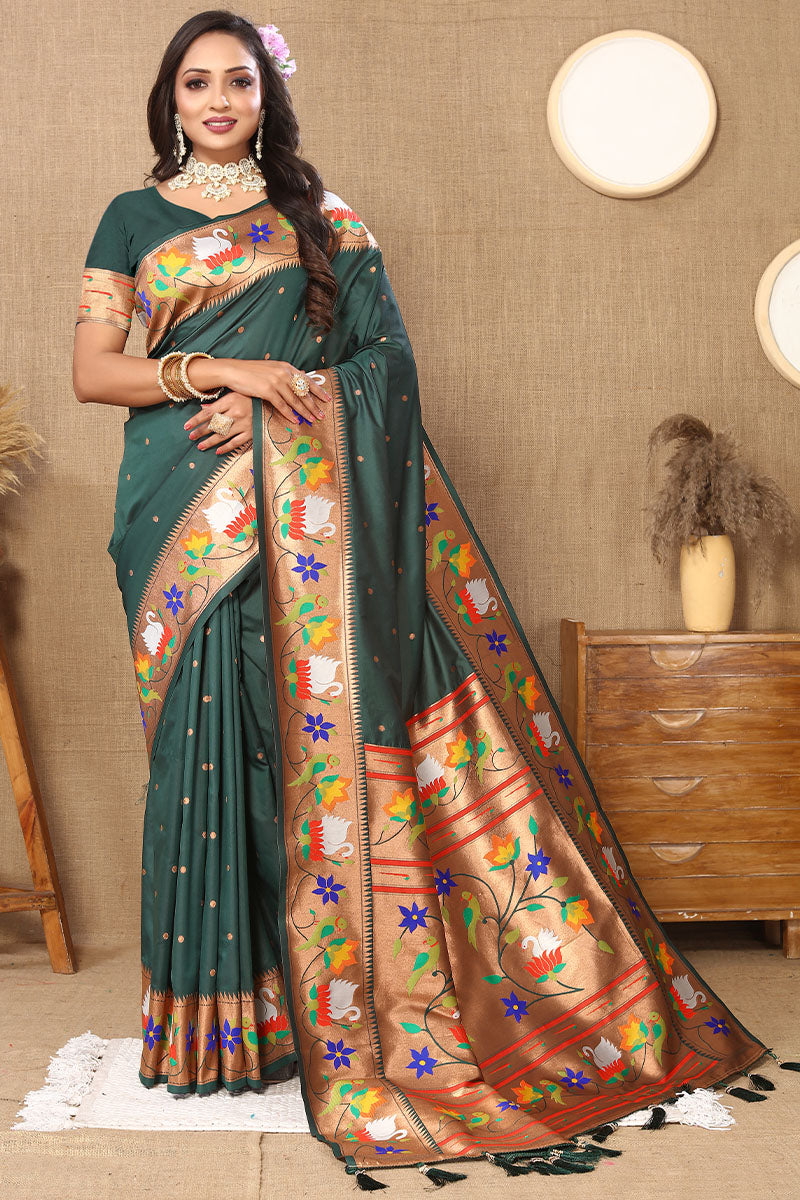 Flameboyant Dark Green Paithani Silk Saree With Beauteous Blouse Piece