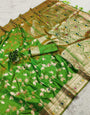 Wonderful Parrot Pure Zari Weaving Banarasi Silk Saree With Lagniappe Blouse Piece