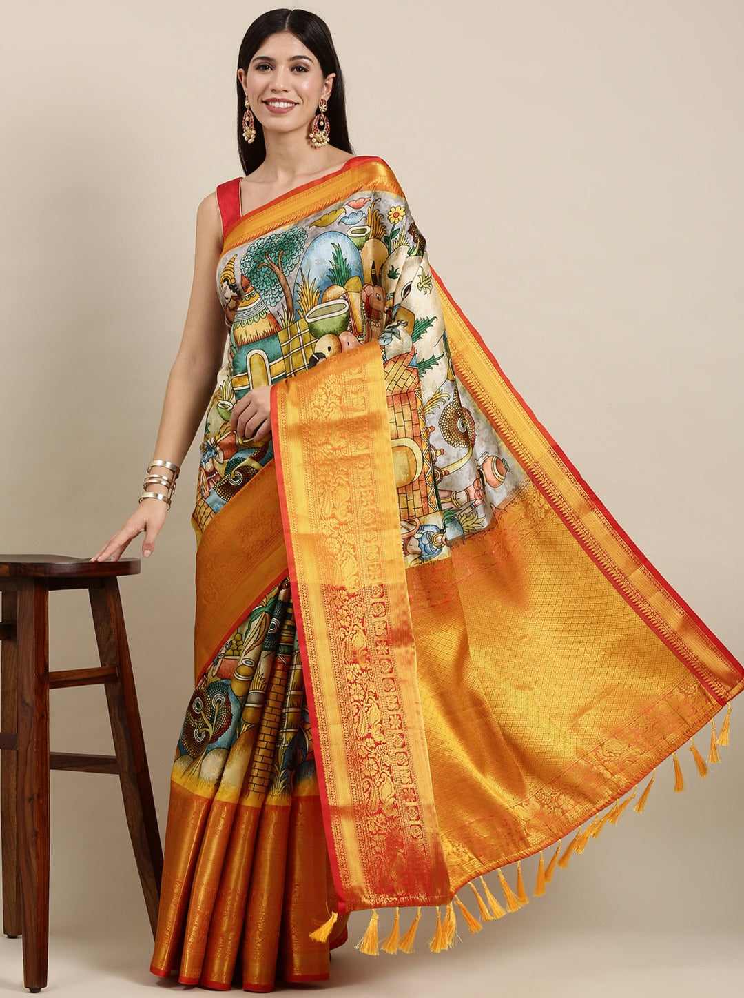 Beautiful Beige Kalamkari Printed Saree With Mesmerising Blouse Piece