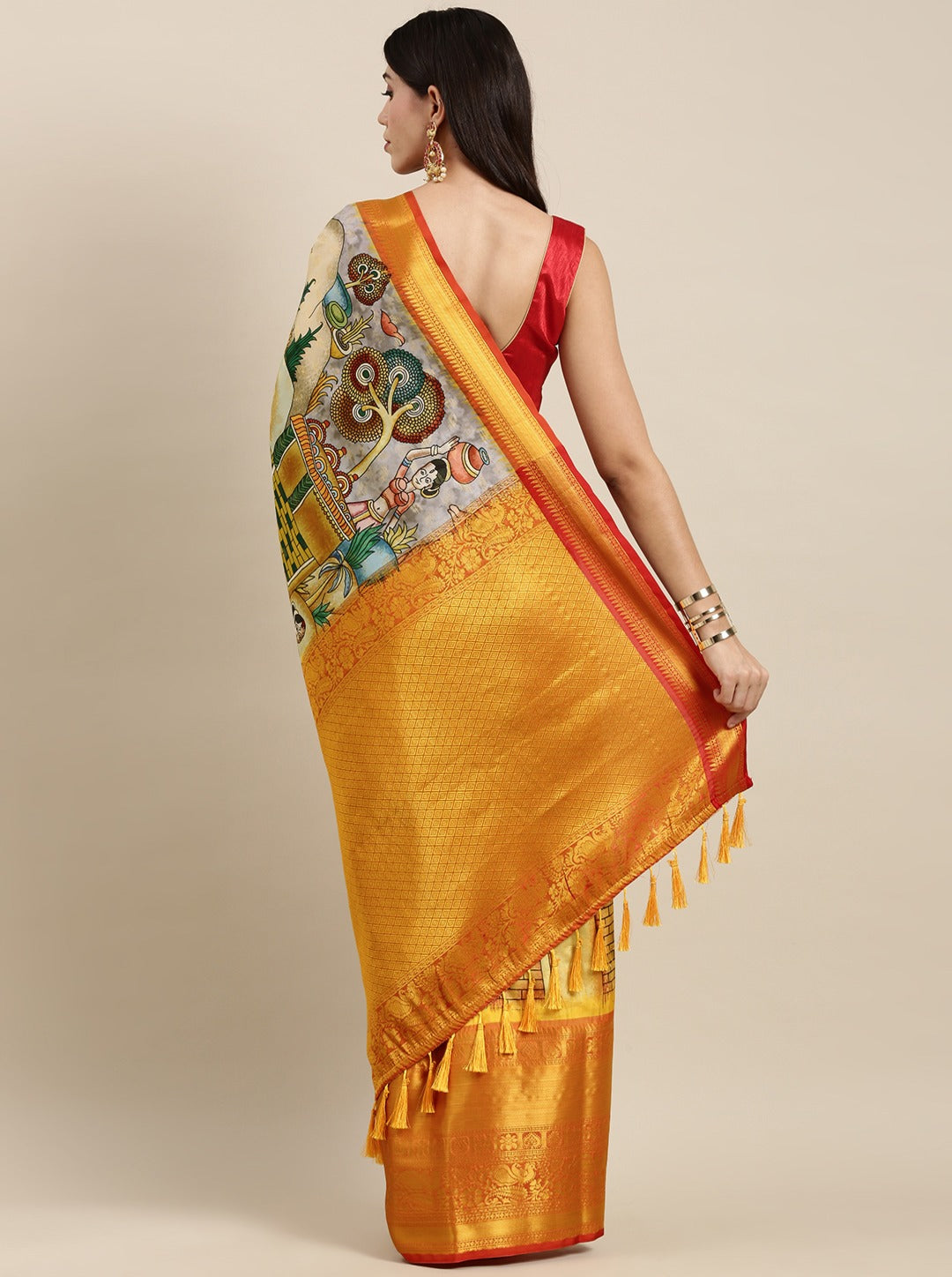 Beautiful Beige Kalamkari Printed Saree With Mesmerising Blouse Piece