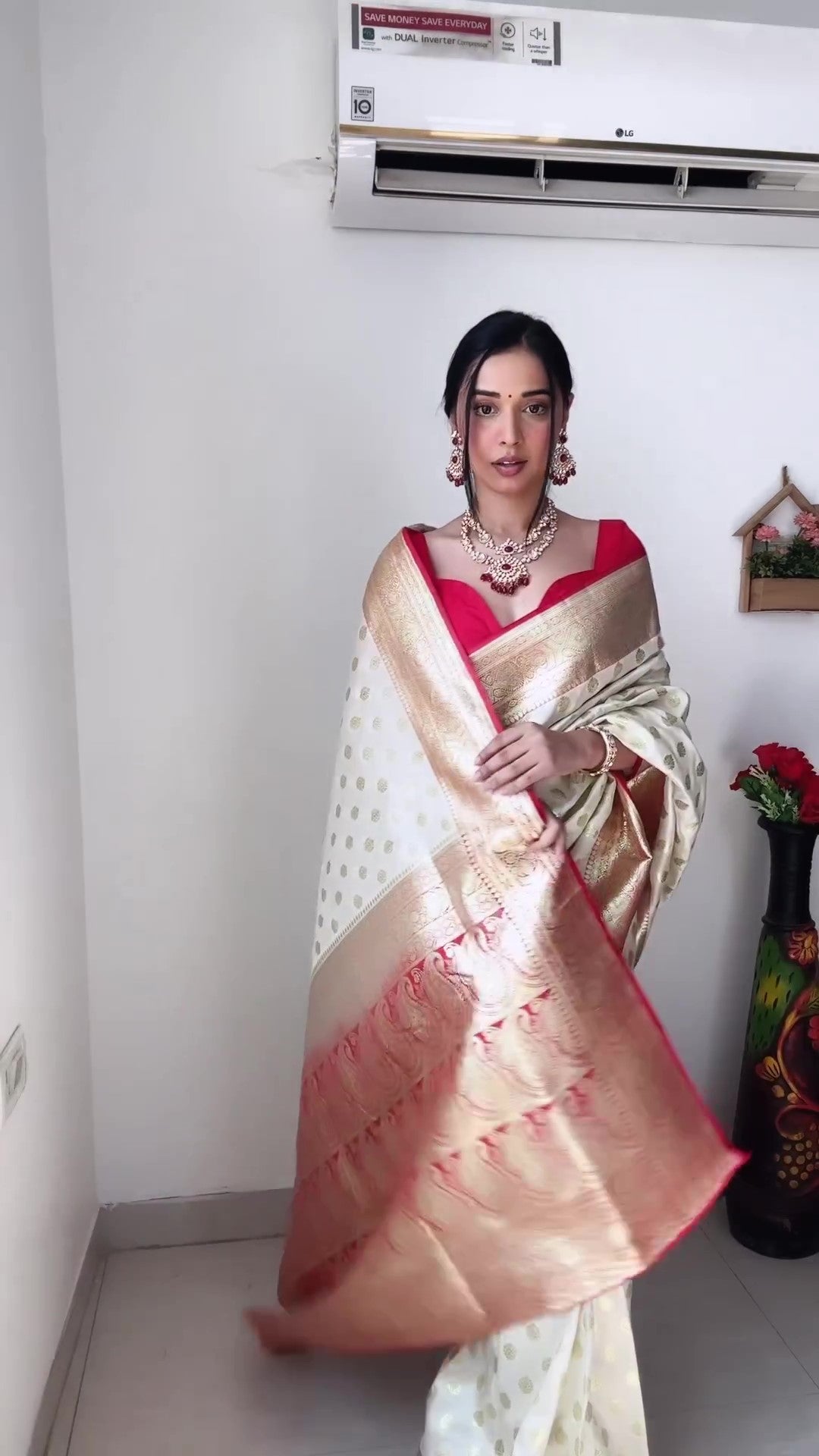 Dulcet 1-Minute Ready To Wear Beige Soft Silk Saree