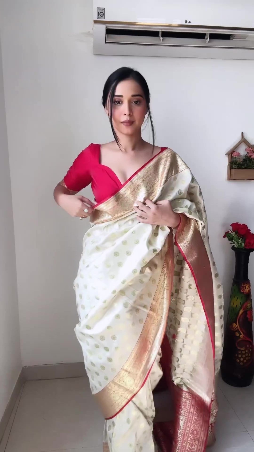 Dulcet 1-Minute Ready To Wear Beige Soft Silk Saree