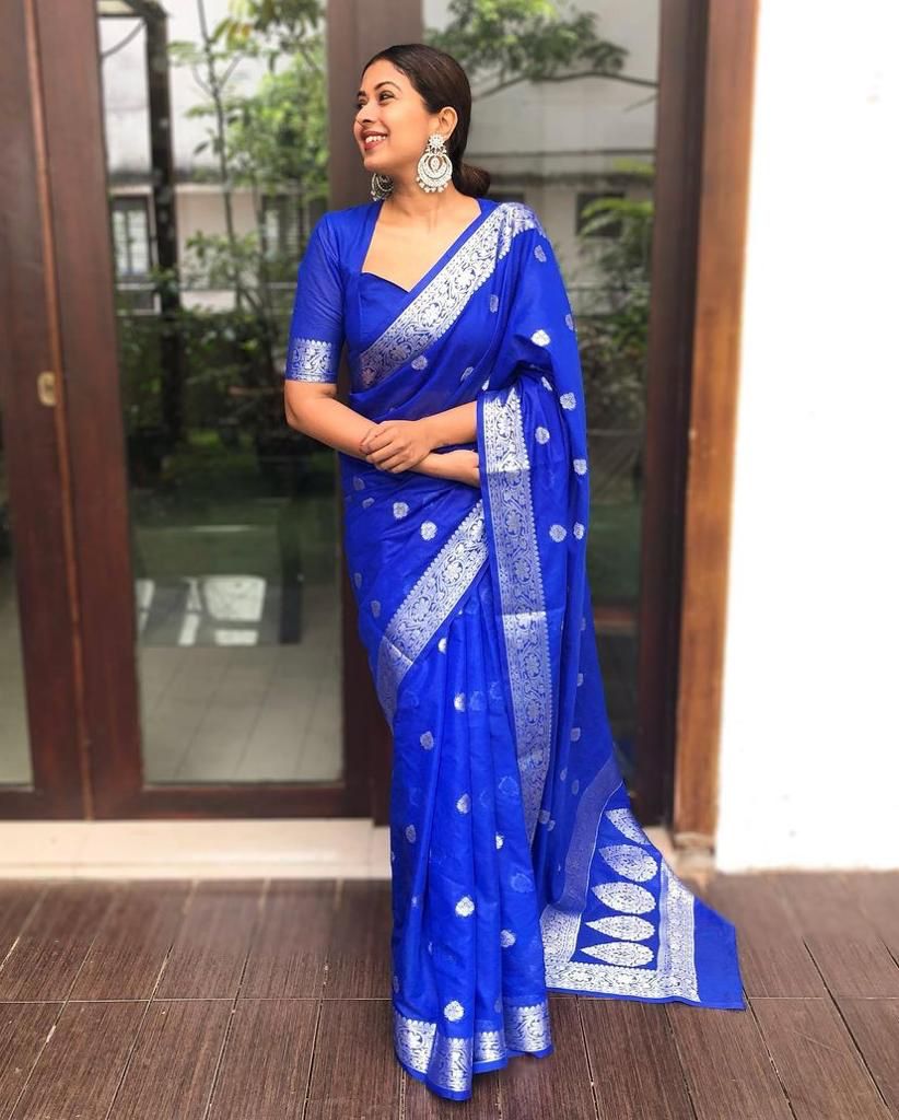 Eclat Royal Blue Soft Silk Saree With Ethnic Blouse Piece