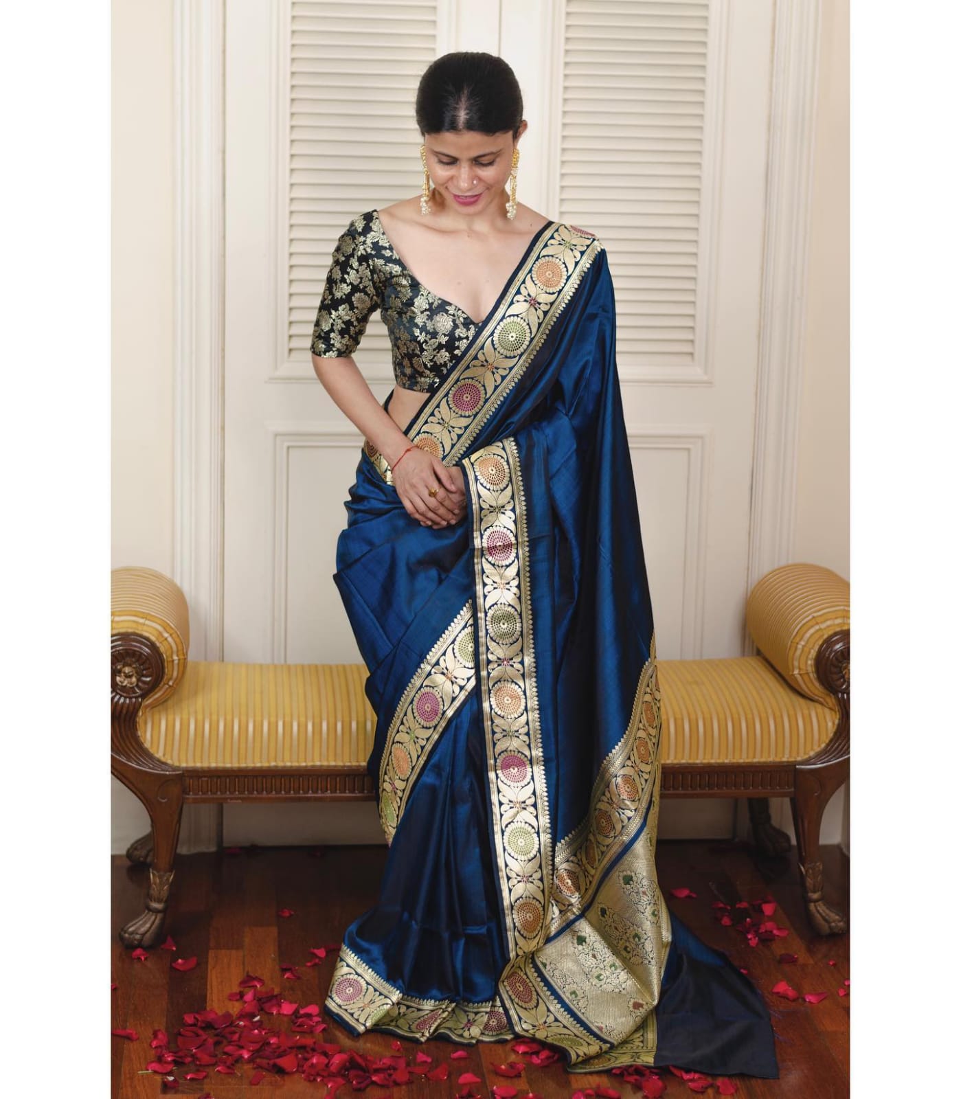 Arresting Navy Blue Soft Silk Saree With Diaphanous Blouse Piece