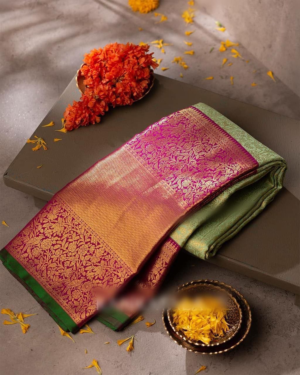 Eye-catching Pista Soft Banarasi Silk Saree With Comely Blouse Piece