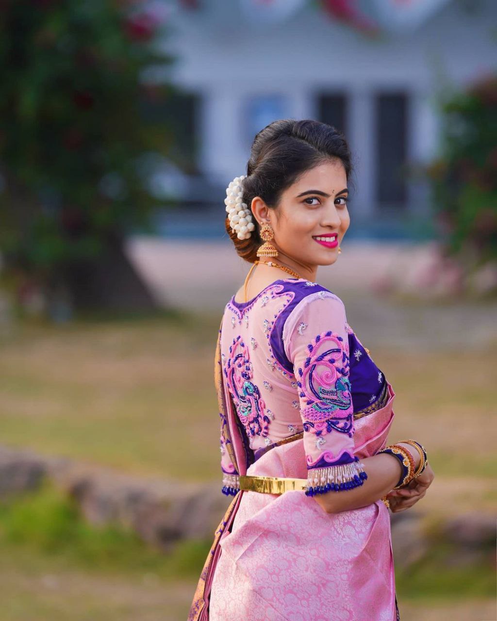 Delectable Pink Soft Banarasi Silk Saree With Two Exemplary Blouse Piece