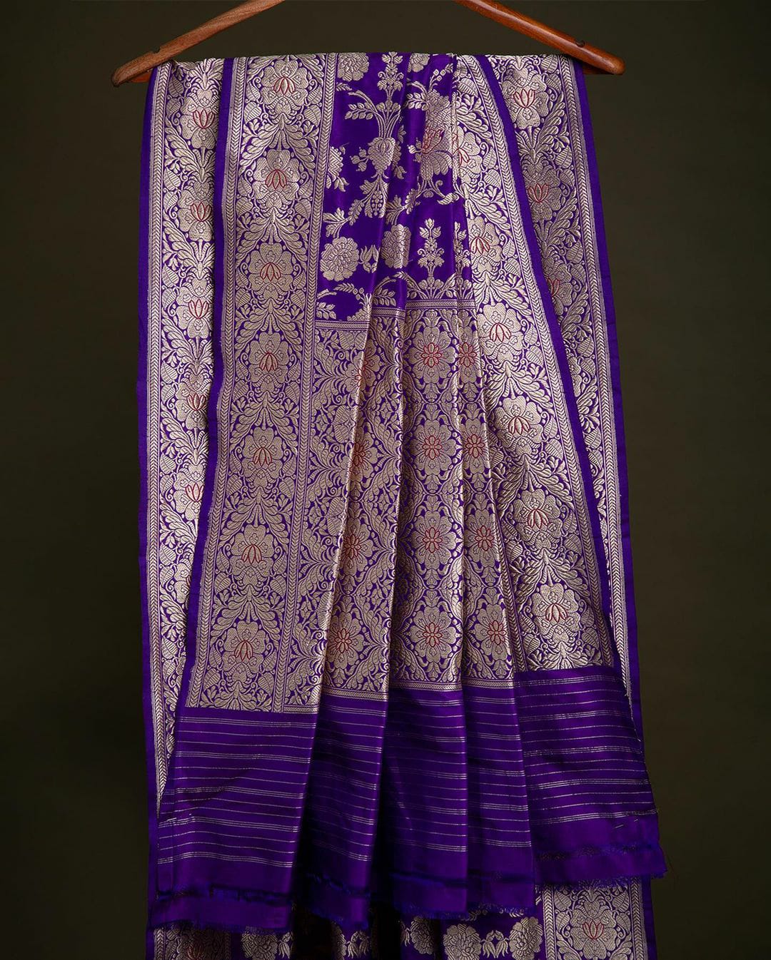 Classic Purple Soft Banarasi Silk Saree With Ratatouille Blouse Piece