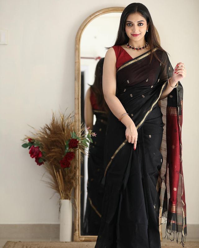 Phenomenal Black Cotton Silk Saree With Staring Blouse Piece