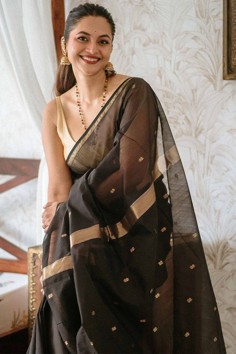 Impressive Black Cotton Silk Saree With An insanely Blouse Piece