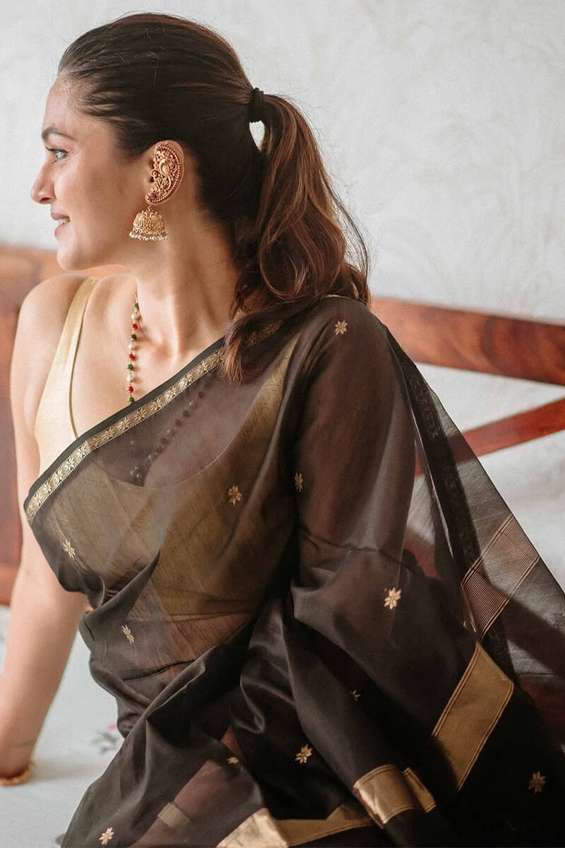 Impressive Black Cotton Silk Saree With An insanely Blouse Piece