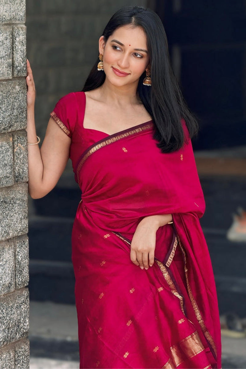 Delectable  Pink Cotton Silk Saree With Artistic Blouse Piece