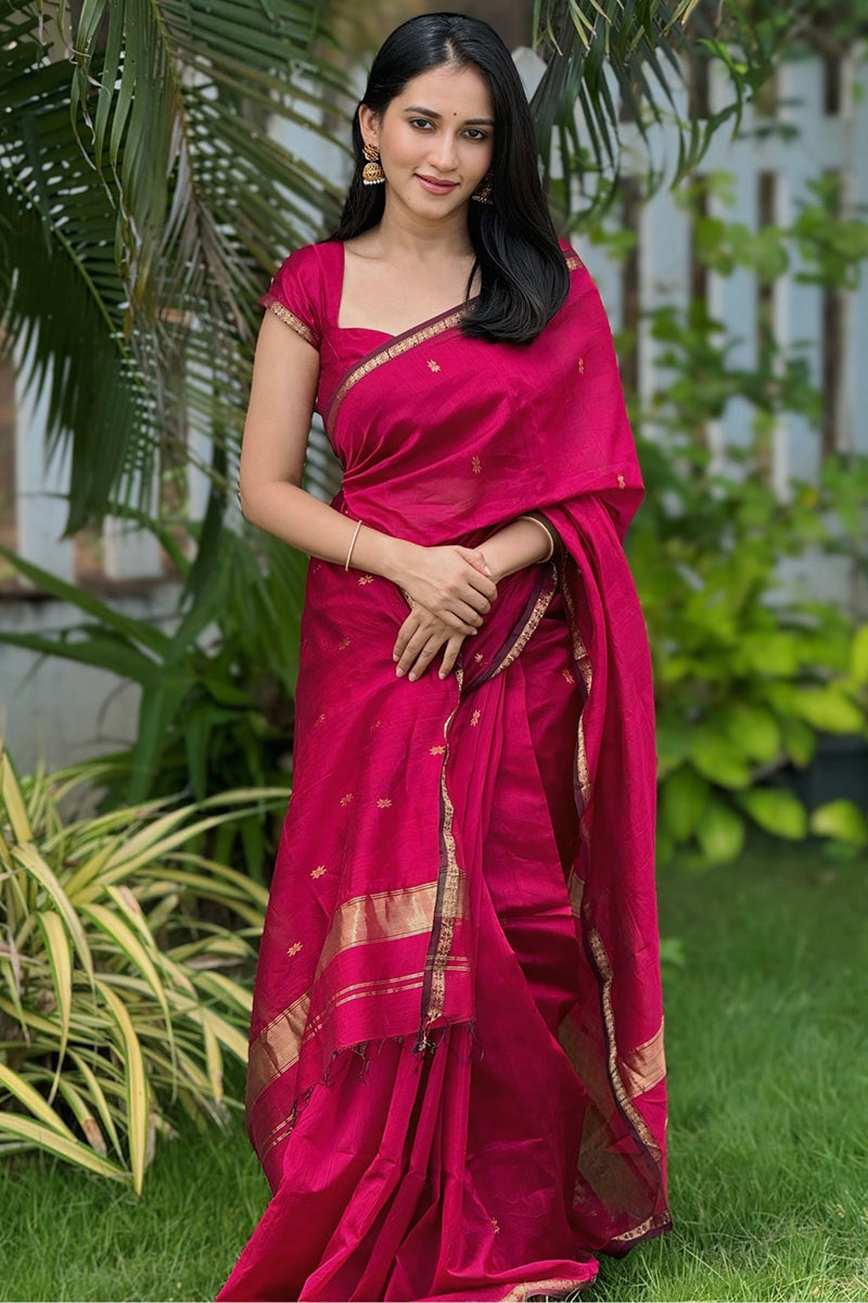 Delectable  Pink Cotton Silk Saree With Artistic Blouse Piece