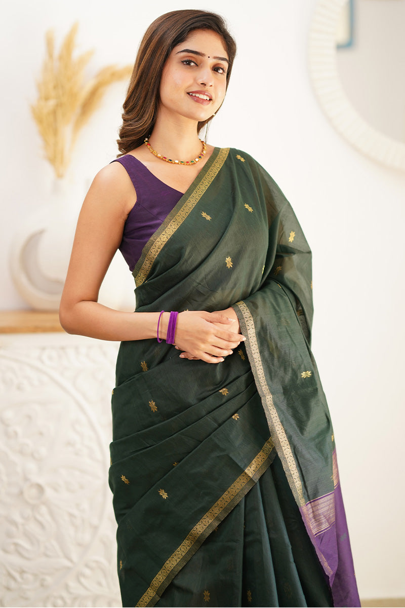 Radiant Extravagant Green Cotton Silk Saree With Effervescent Blouse Piece