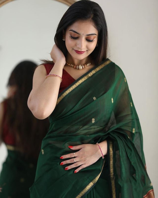 Dazzling Green Cotton Silk Saree With Outstanding Blouse Piece