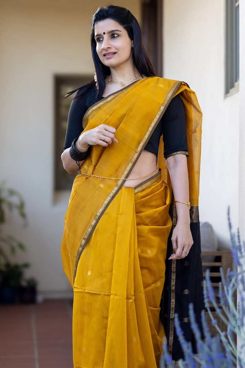 Grandiose Mustard Cotton Silk Saree With Sonorous Blouse Piecec