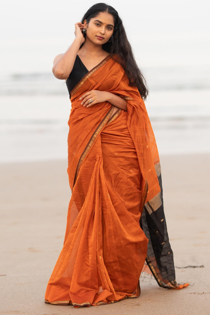 Bewitching Orange Cotton Silk Saree With Quintessential Blouse Piece