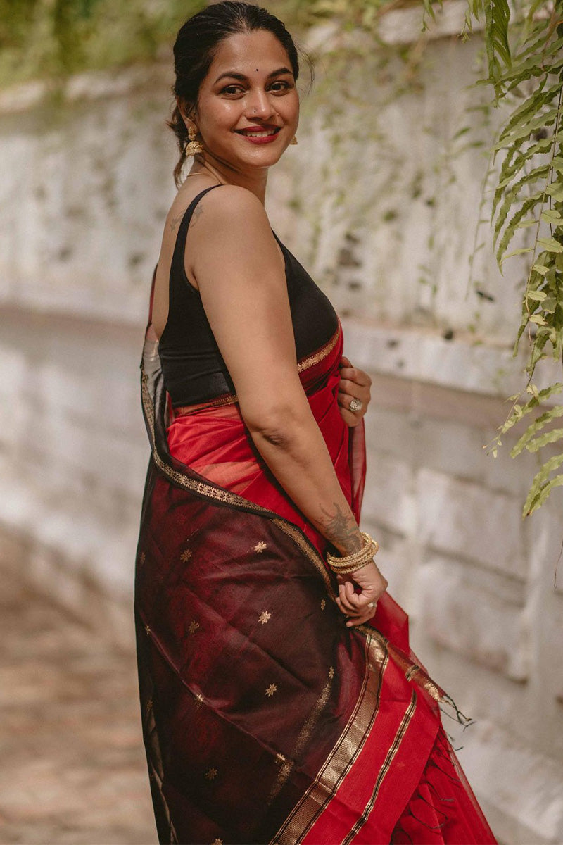 Smashing Red Cotton Silk Saree With Winsome Blouse Piece