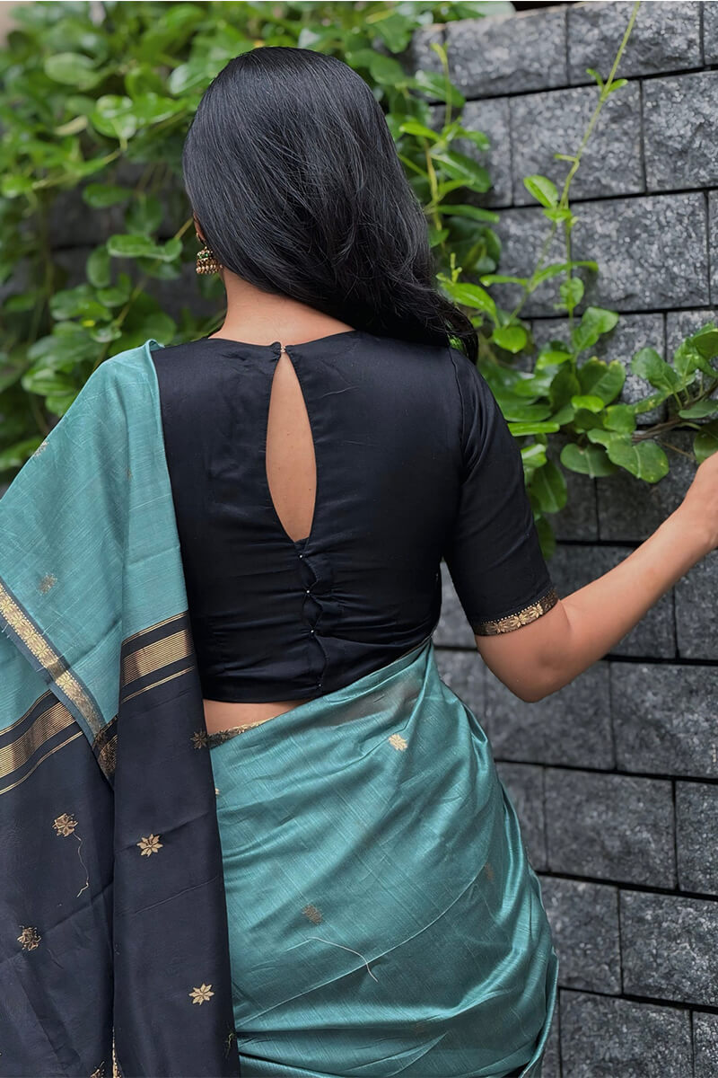 Twirling SeaGreen Cotton Silk Saree With Exceptional Blouse Piece