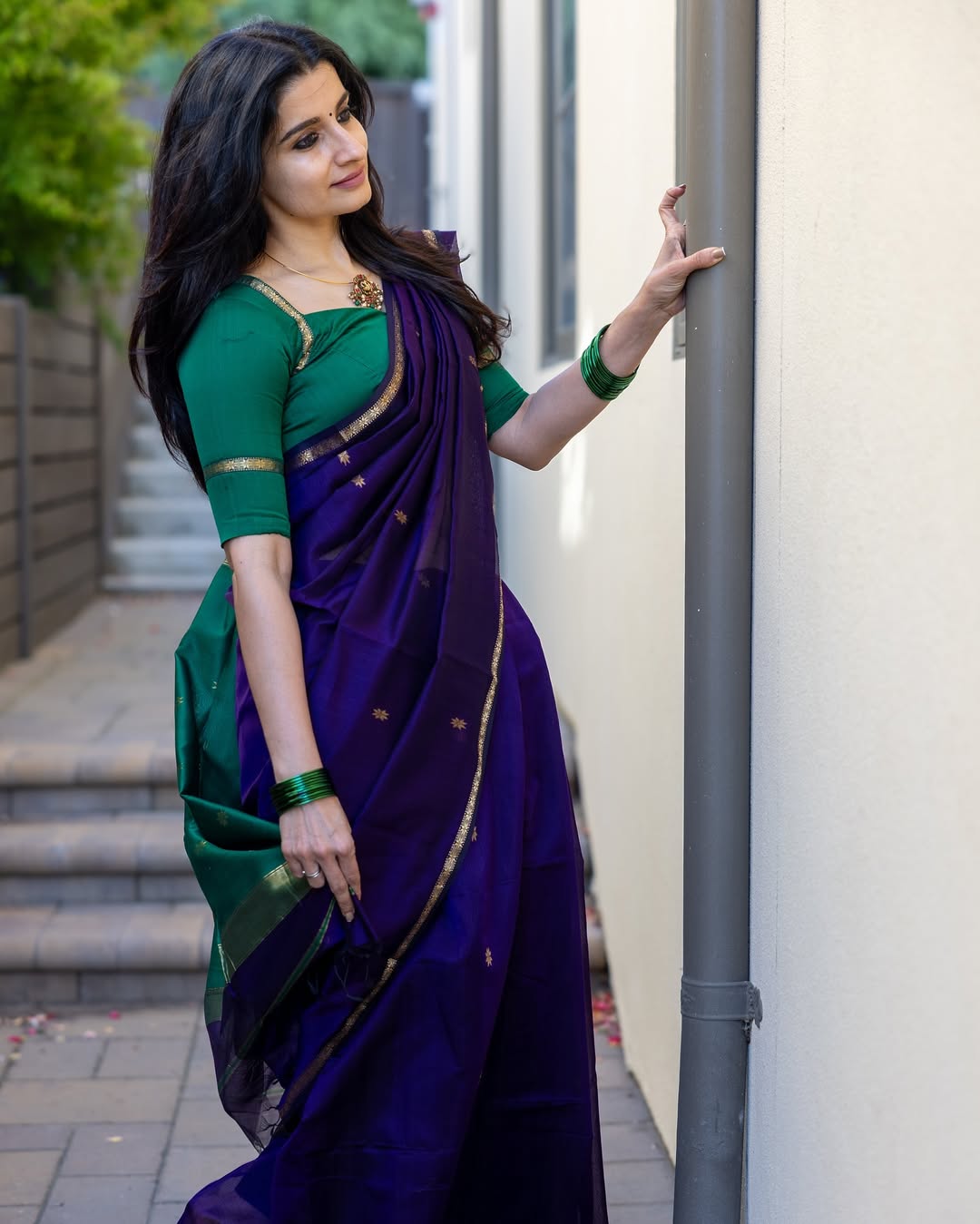 Scintillating Purple Green Cotton Silk Saree With Exuberant Blouse Piece