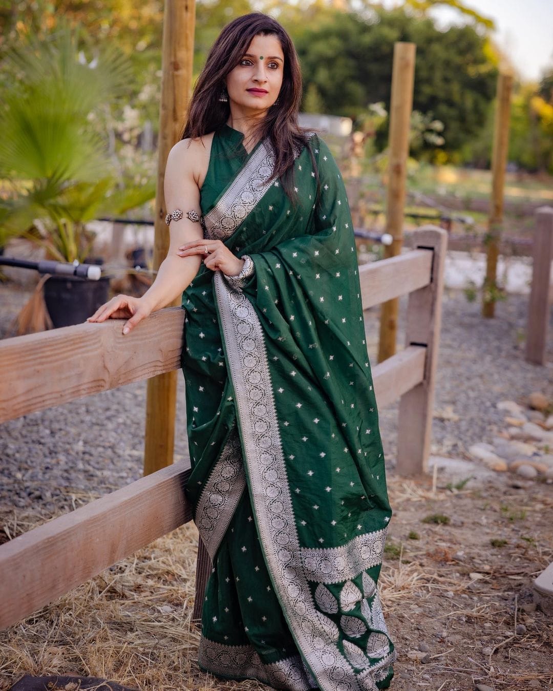 Cynosure Green Cotton Silk Saree With Rhapsodic Blouse Piece