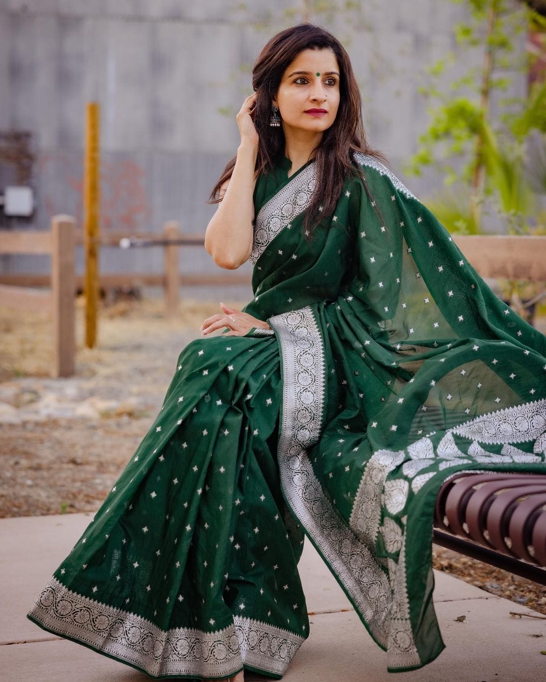 Cynosure Green Cotton Silk Saree With Rhapsodic Blouse Piece