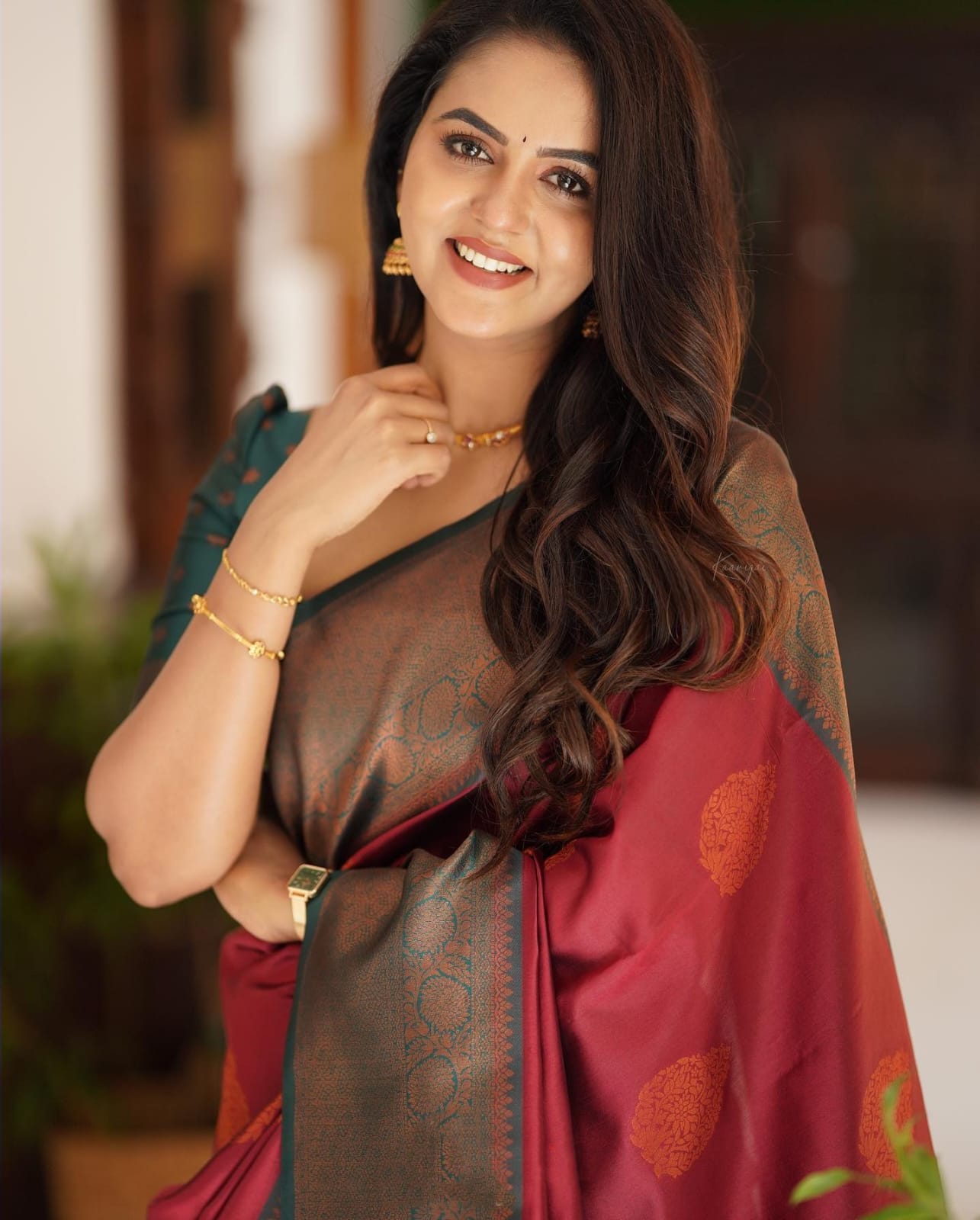 Lassitude Maroon Soft Silk Saree With Moiety Blouse Piece