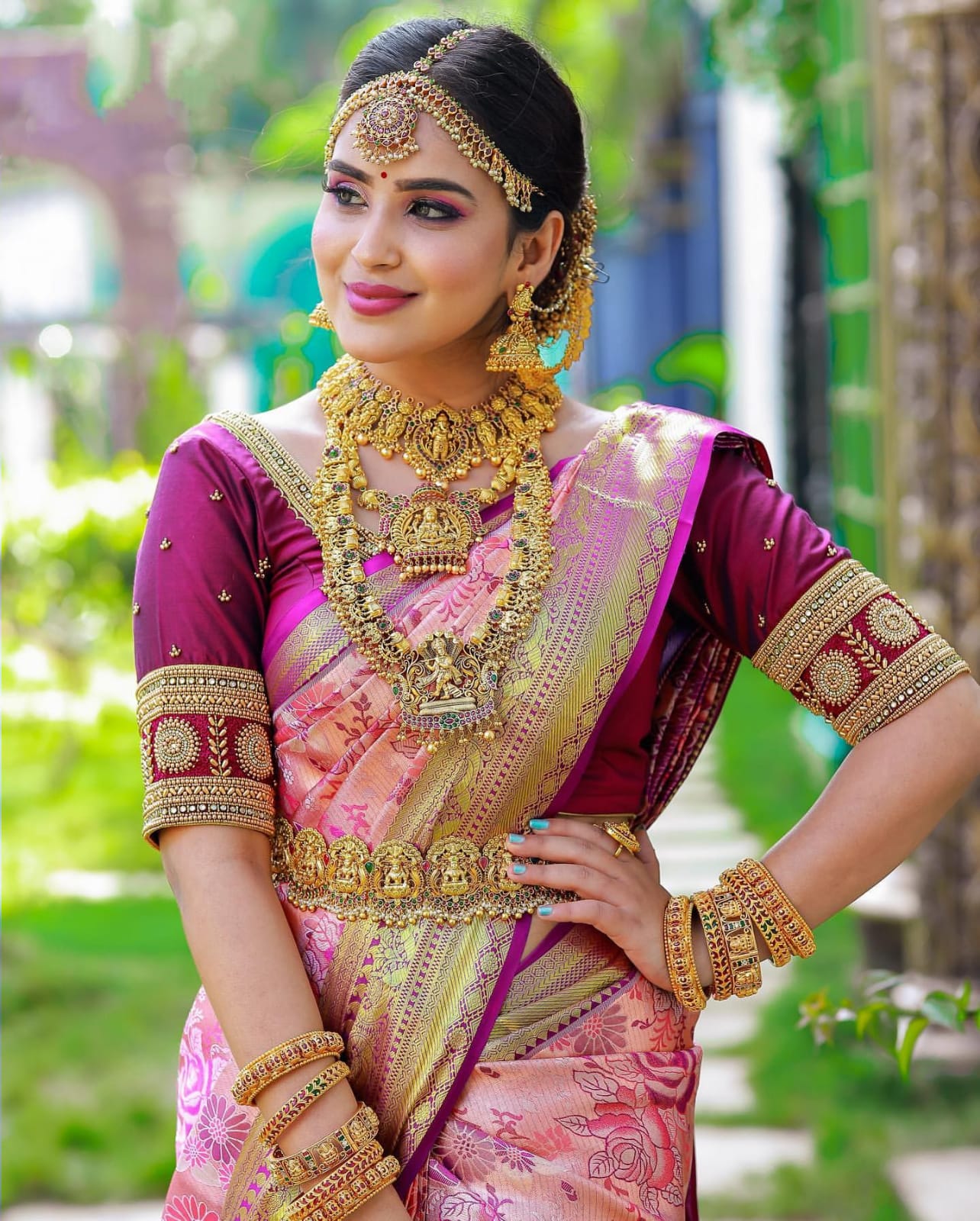 Blooming Pink Soft Banarasi Silk Saree With Dalliance Blouse Piece