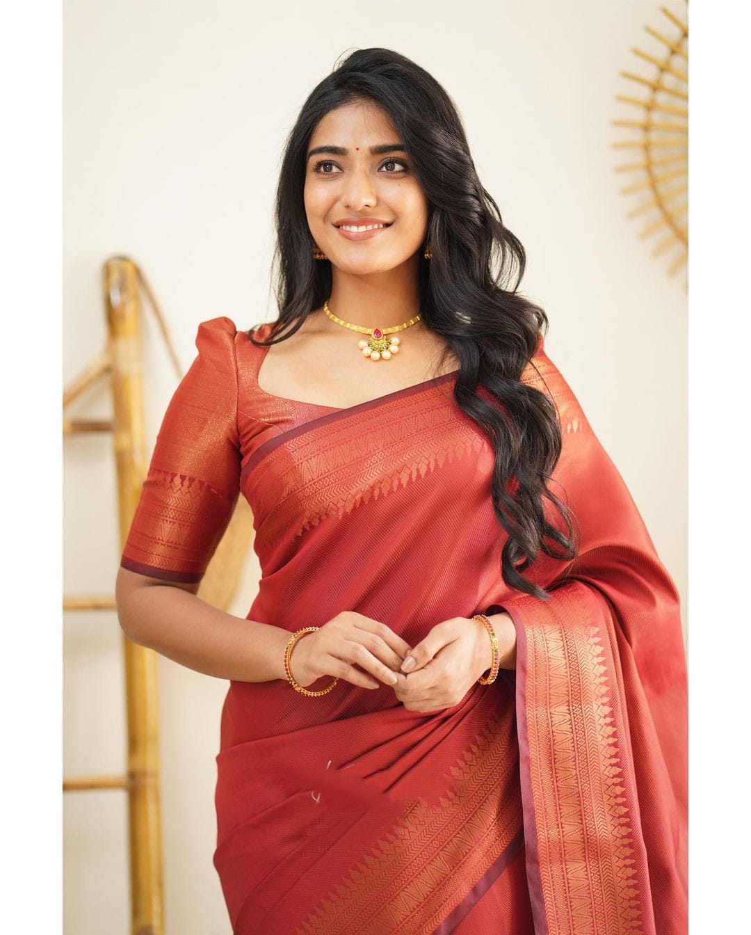 Epiphany Red Soft Silk Saree With Forbearance Blouse Piece