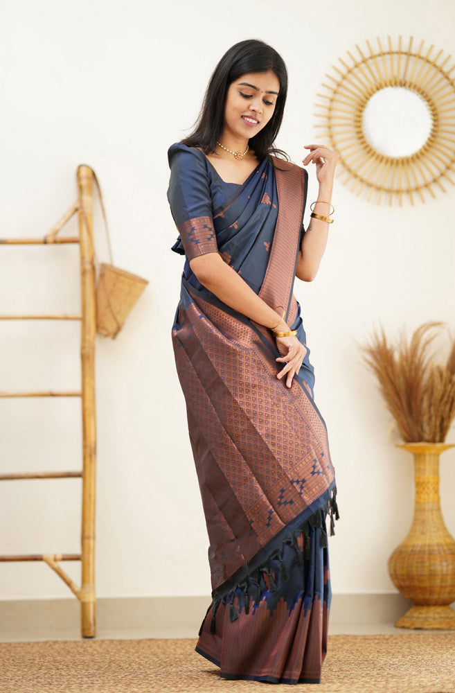 Energetic Navy Blue Soft Silk Saree With Glorious Blouse Piece