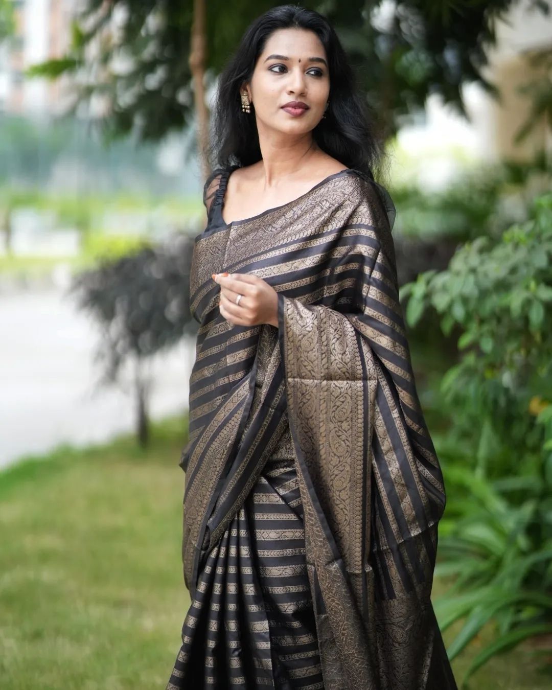 Fairytale Black Soft Silk Saree With A glam Blouse Piece