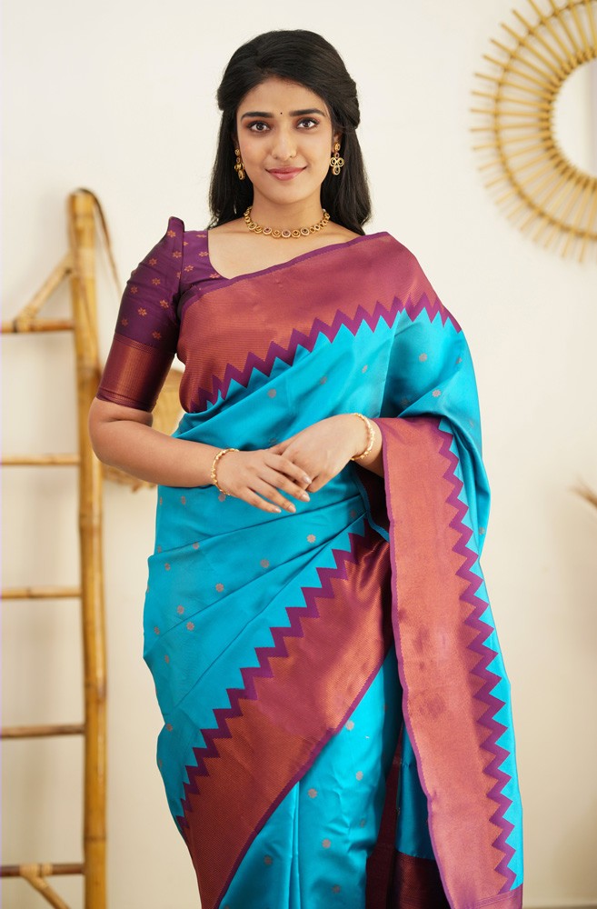 Elegant Firozi Soft Banarasi Silk Saree With Majesty Blouse Piece