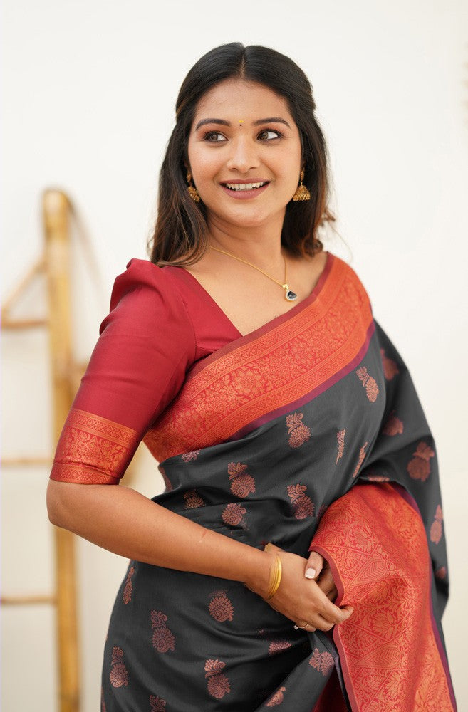 Effervescent Black Soft Silk Saree With Eloquence Blouse Piece