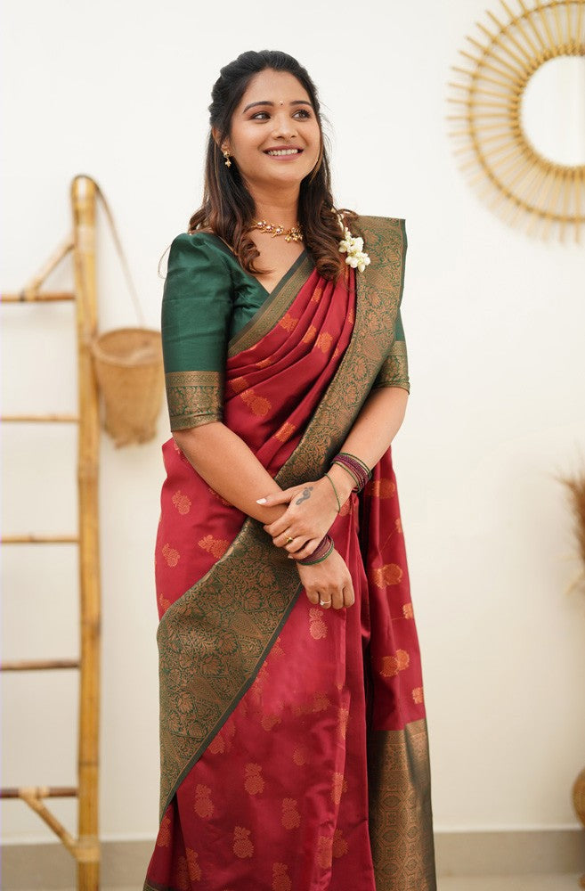 Dissemble Maroon Soft Silk Saree With Efflorescence Blouse Piece