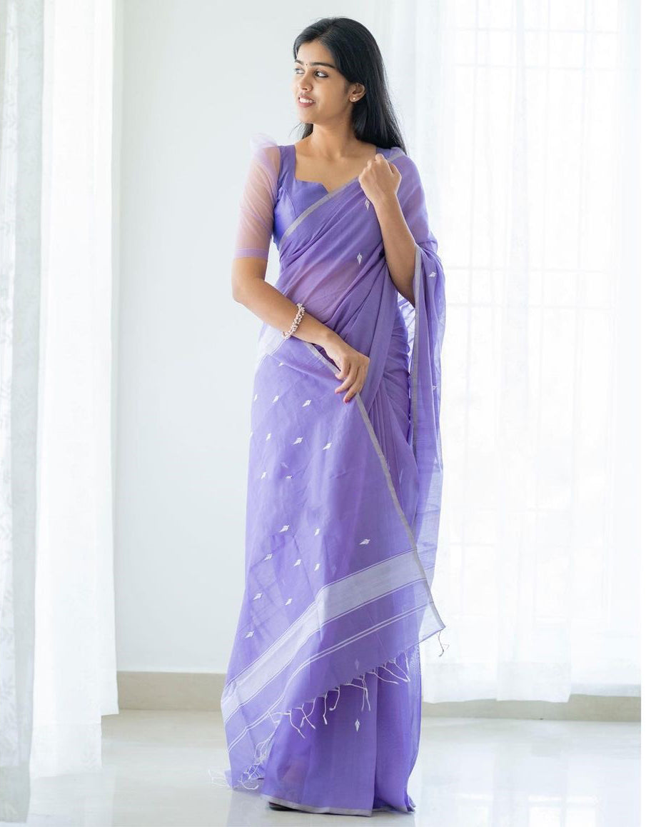 Sophisticated Lavendor Cotton Silk Saree With Attractive Blouse Piece