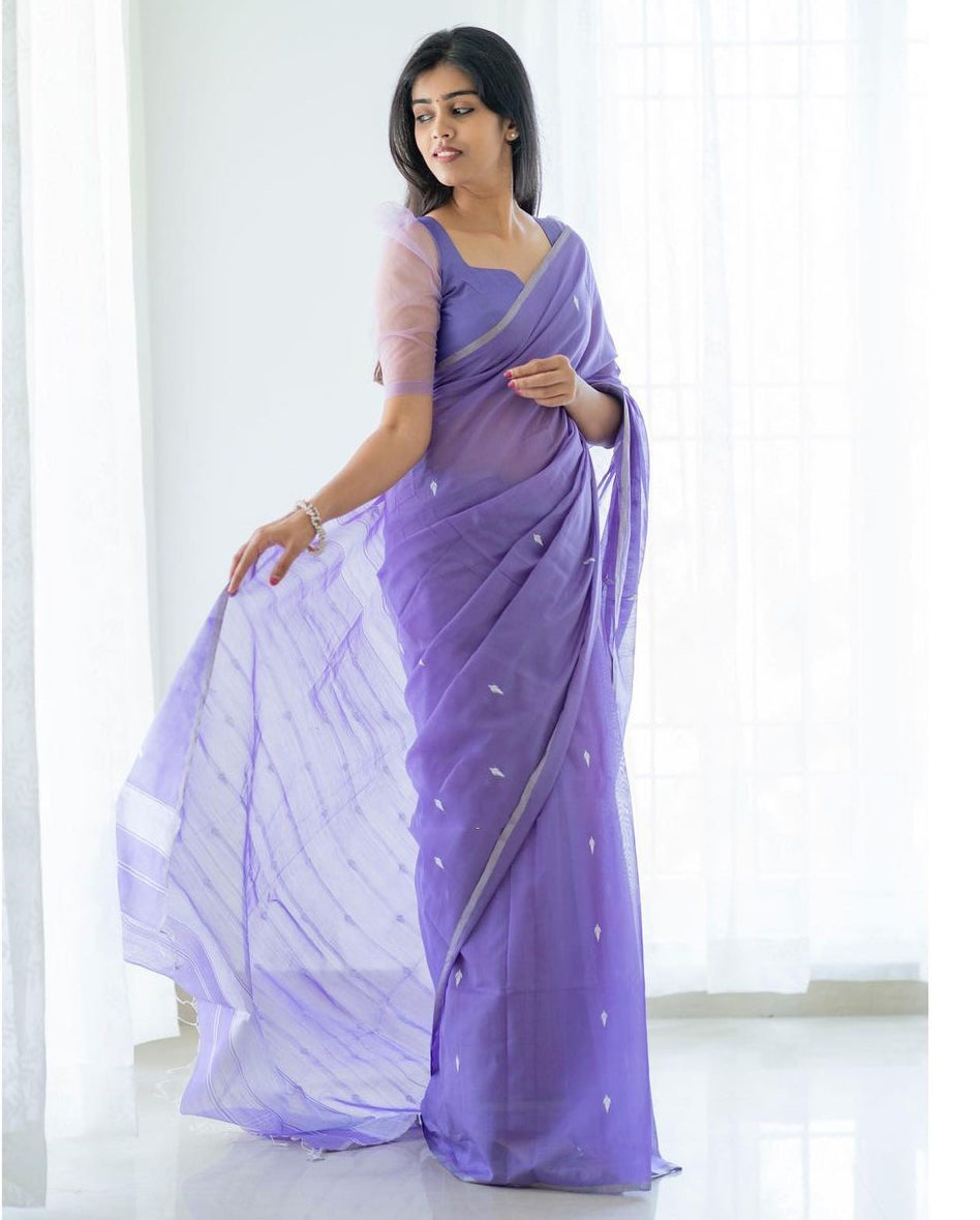 Sophisticated Lavendor Cotton Silk Saree With Attractive Blouse Piece