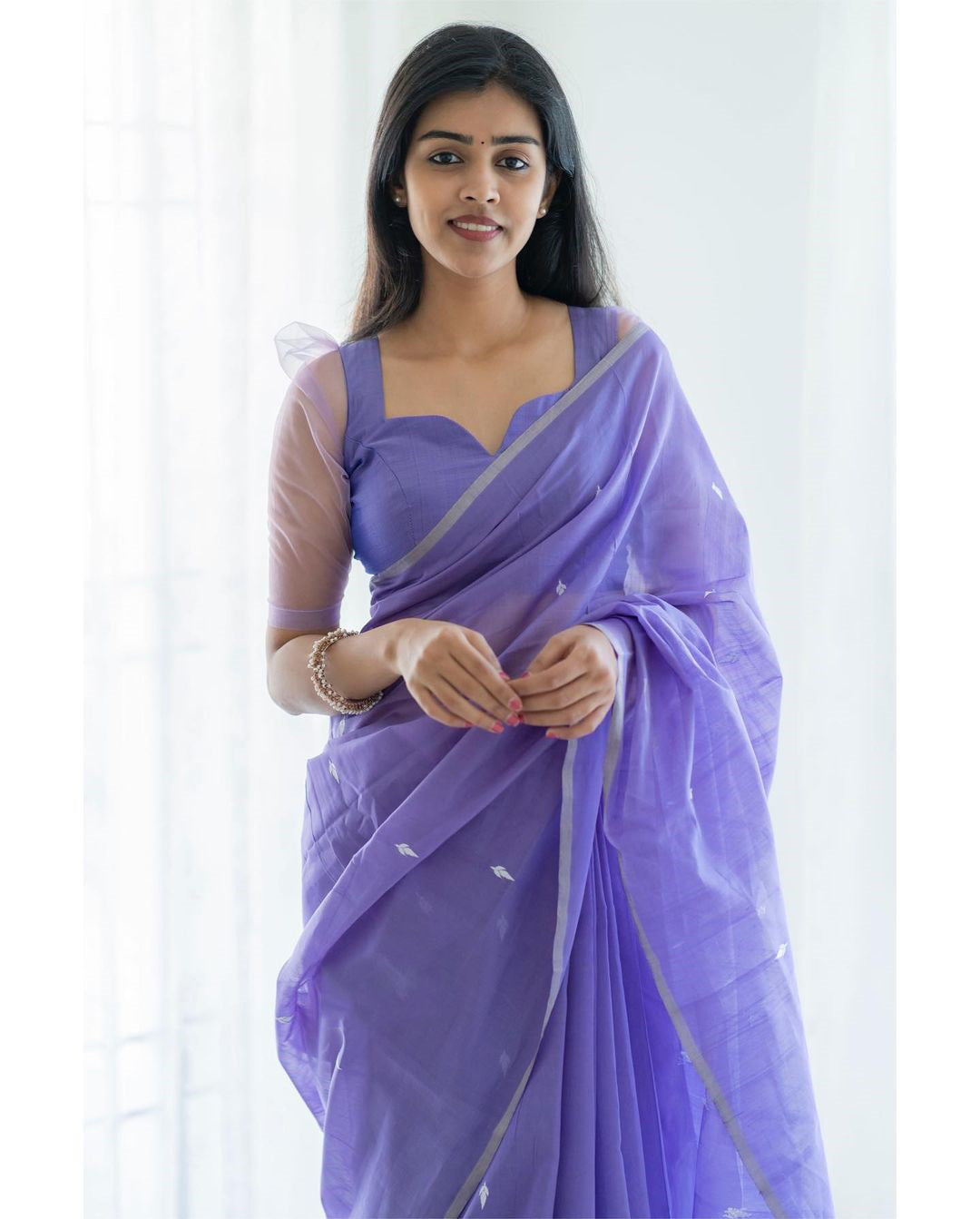 Sophisticated Lavendor Cotton Silk Saree With Attractive Blouse Piece