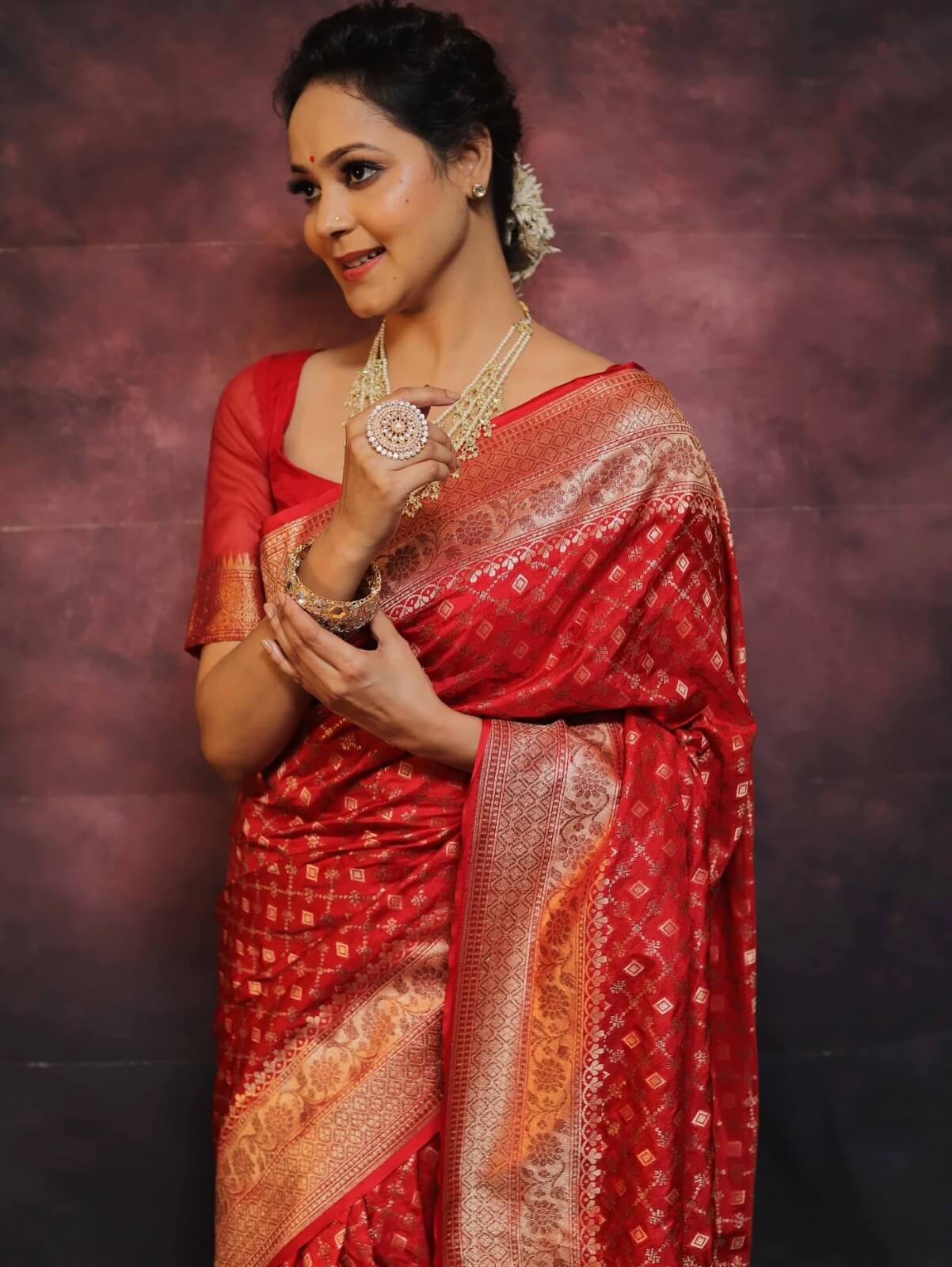 Sensational Red Soft Silk Saree With Marvellous Blouse Piece