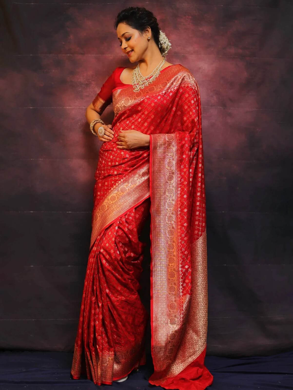 Sensational Red Soft Silk Saree With Marvellous Blouse Piece