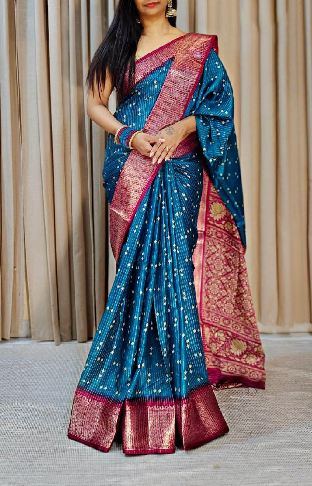 Innovative Teal Blue Digital Printed Dola Silk Saree With Lassitude Blouse Piece