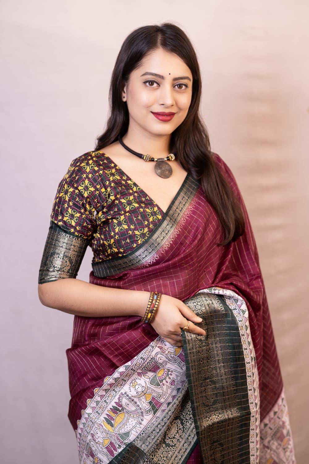 Embrocation Wine Digital Printed Dola Silk Saree With Trendy Blouse Piece