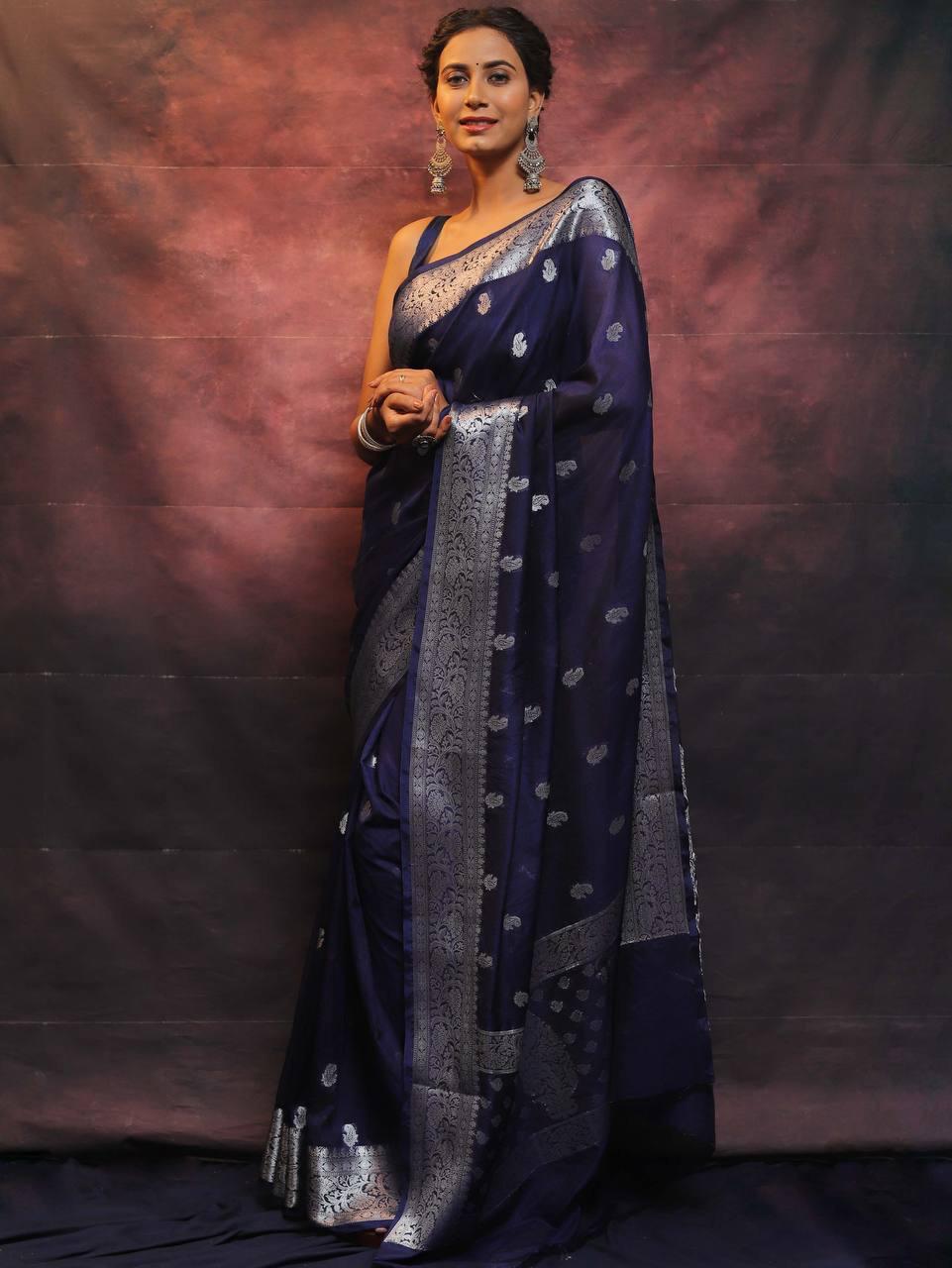 Exemplary Navy Blue Soft Silk Saree With Glittering Blouse Piece