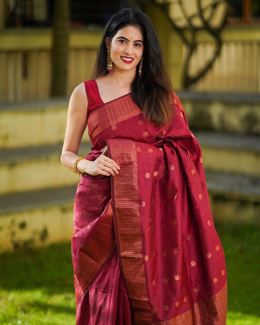 Charismatic Maroon Soft Silk Saree With Incomparable Blouse Piece