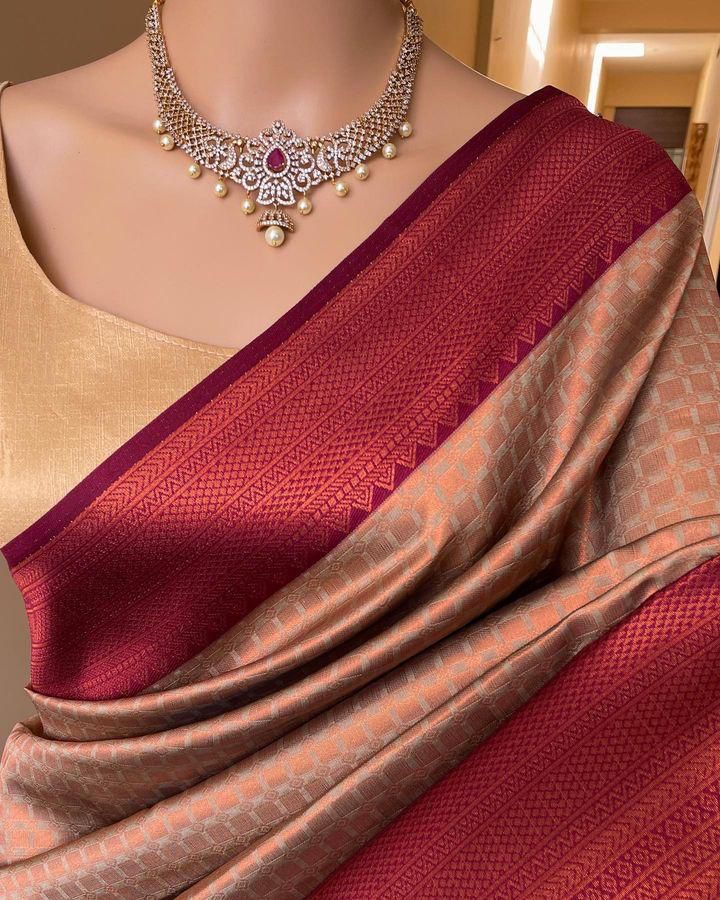 Piquant Beige Soft Silk Saree With Supernal Blouse Piece